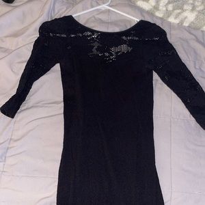 Short bodycon black dress